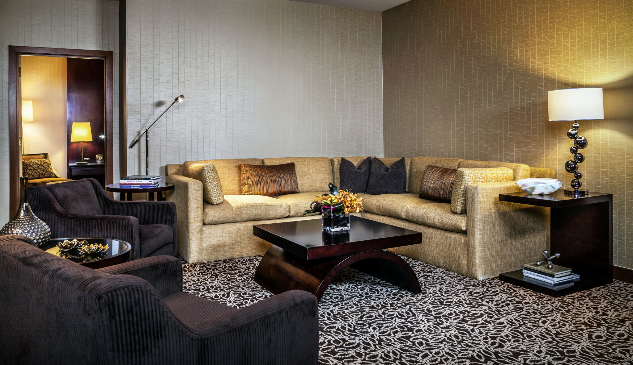 Doubletree – alignfurnishings